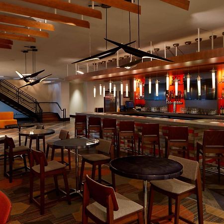 Courtyard By Marriott Lake George Luaran gambar
