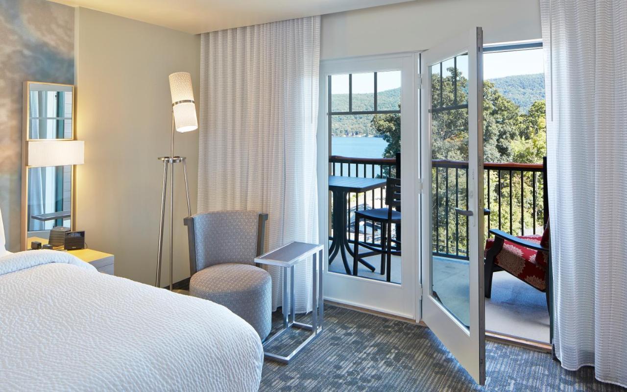 Courtyard By Marriott Lake George Luaran gambar
