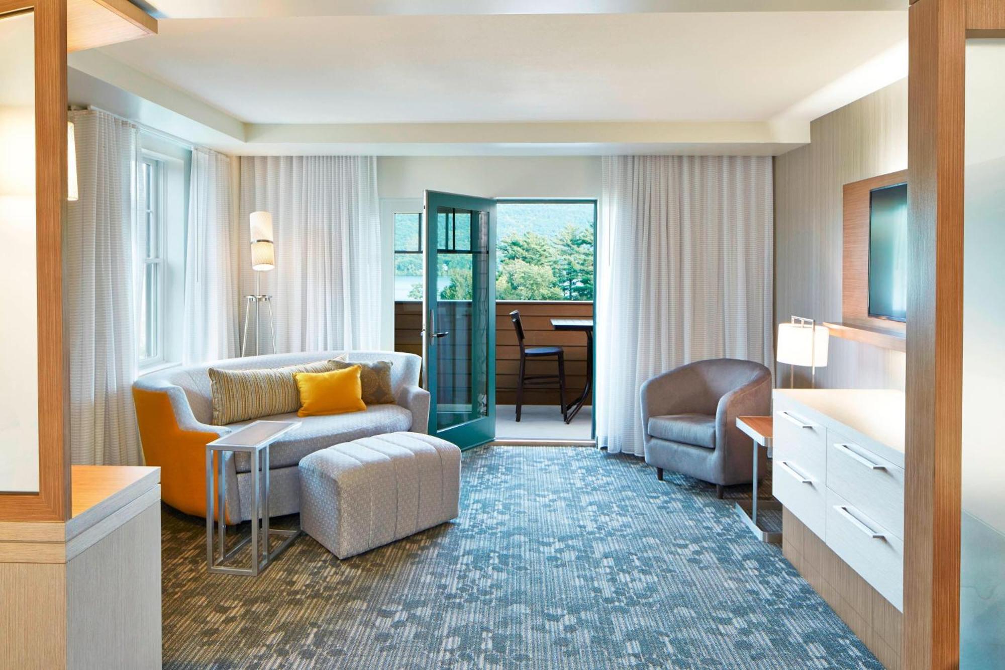 Courtyard By Marriott Lake George Luaran gambar